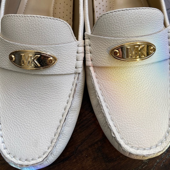 Women’s Michael Kors Loafers Size 10 excellent condition - Picture 2 of 6